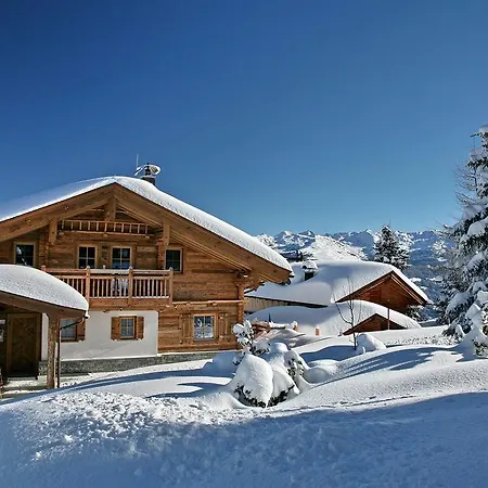 阿尔派别墅公寓 *