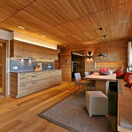 阿尔派别墅公寓